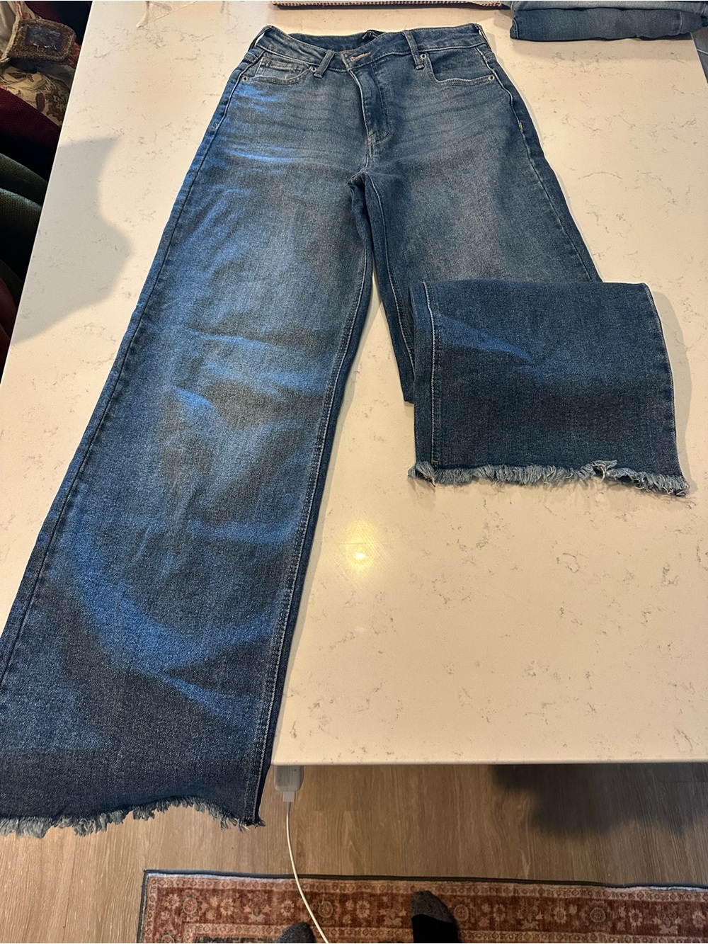 BCBGeneration Raw Hem Wide-Leg Denim Jeans in Blue